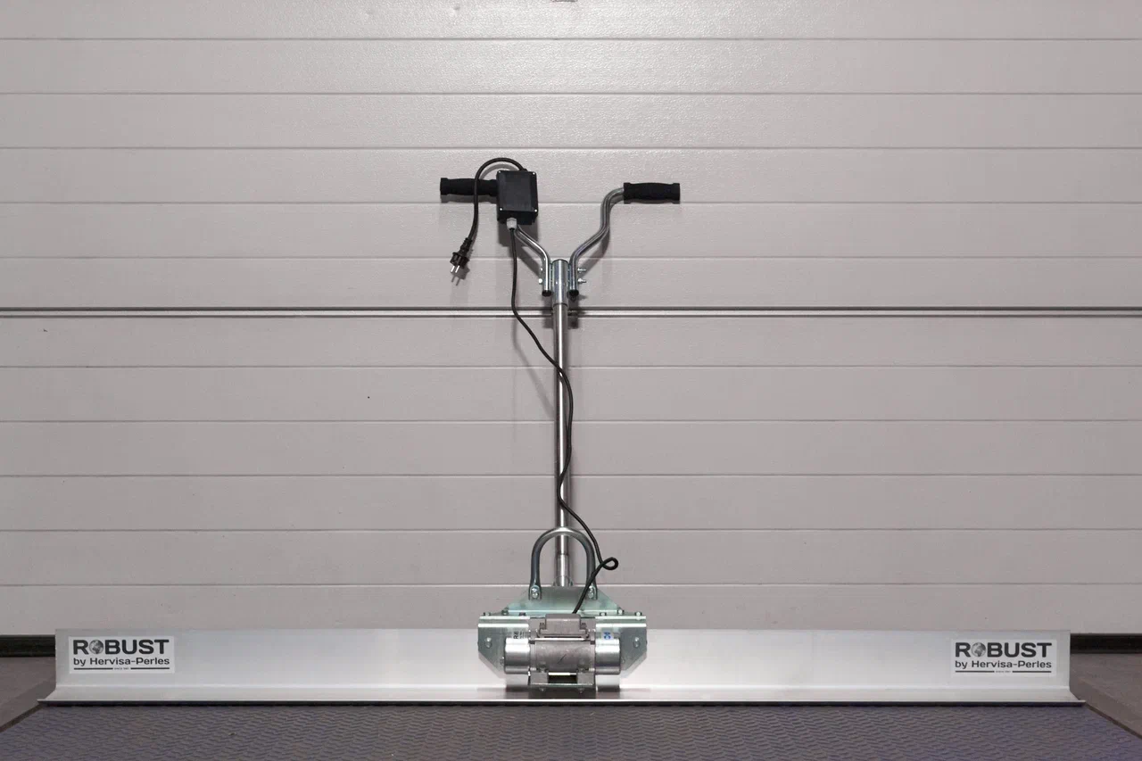 Виброрейка ROBUST PLUTON 1,5м