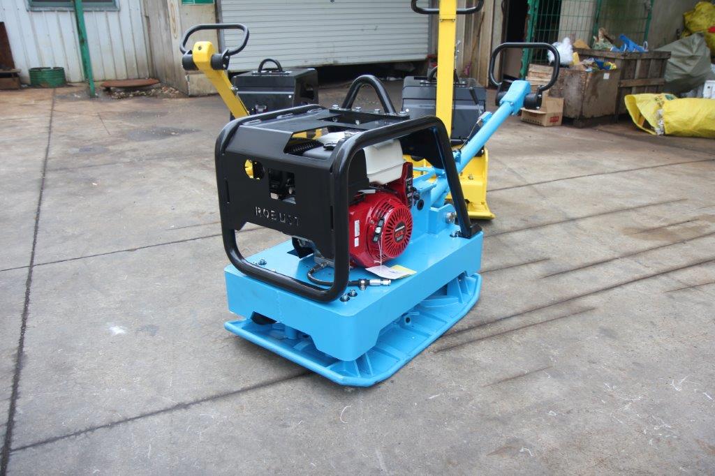 Виброплита дизельная ROBUST CPC-350HE реверсивная - [350 кг / 40 кН / бензин GX390